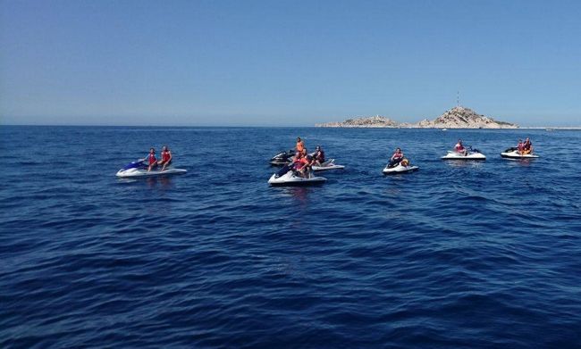 BASE JETSKI MARSEILLE